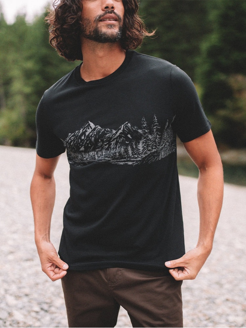 Ten Tree Mountain Scenic T-Shirt in Meteorite Black Size Large